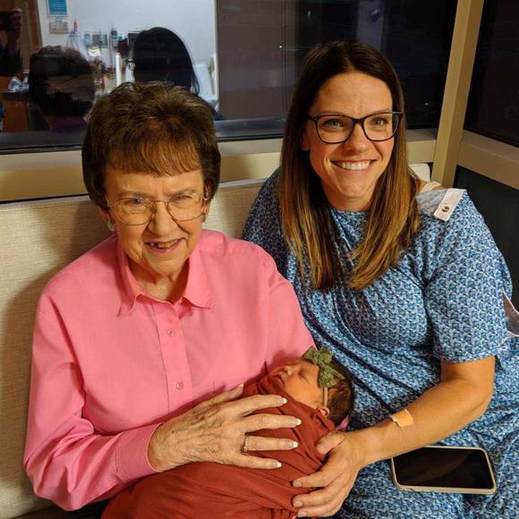 Meet your Posher, Debbie - Picture 1 of 1